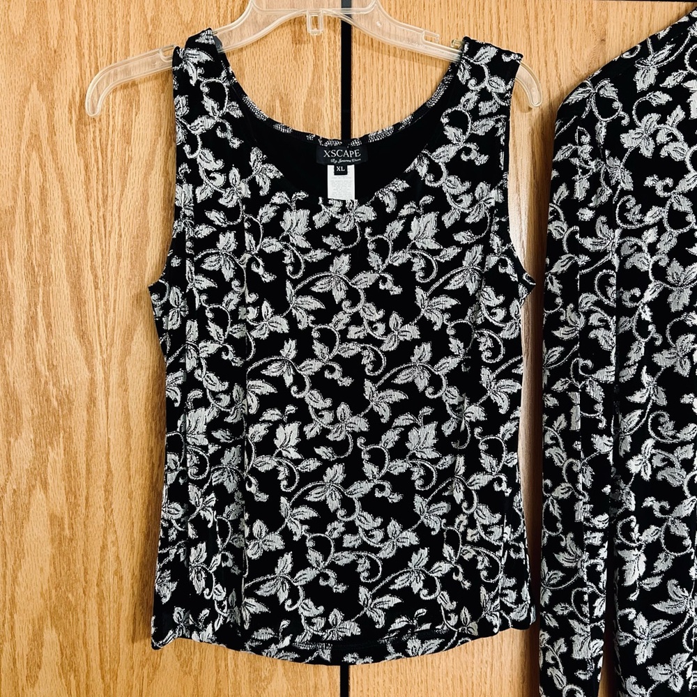 2 Piece Formal Black & Silver Women's Matching Top & Jacket with SPARKLE Accents - Picture 4 of 11